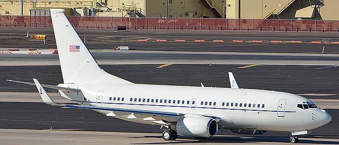 C-40C 02-0201, Phoenix Sky Harbor, October 20, 2016